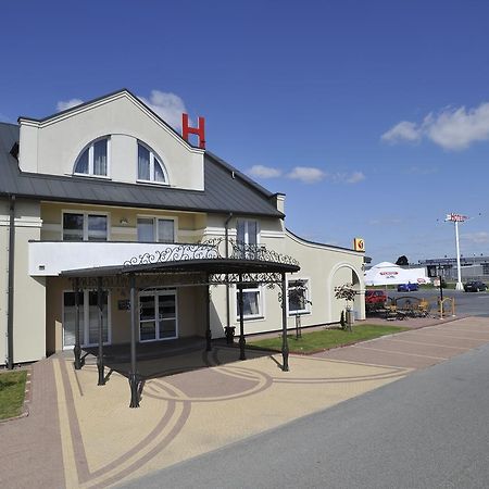 Hotel Lotos Woskrzenice Duze Exteriér fotografie